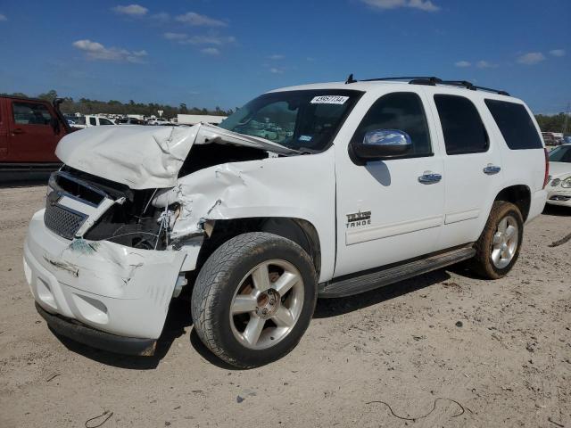 1GNSCAE02BR139695 - 2011 CHEVROLET TAHOE C1500  LS WHITE photo 1