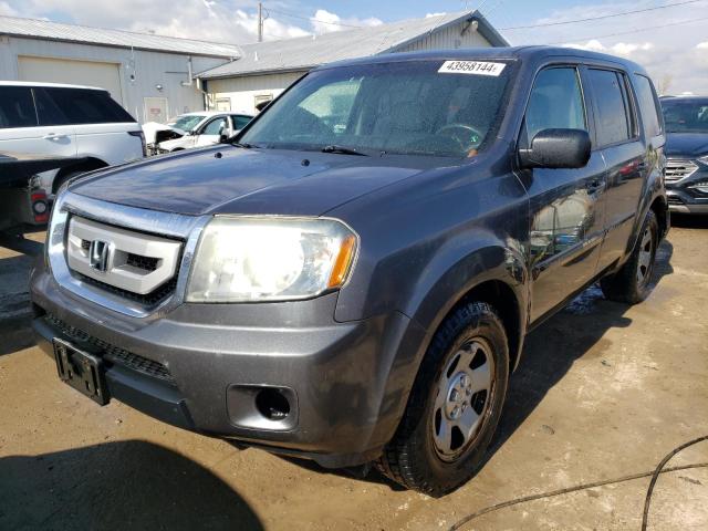 5FNYF4H25BB043719 - 2011 HONDA PILOT LX GRAY photo 1