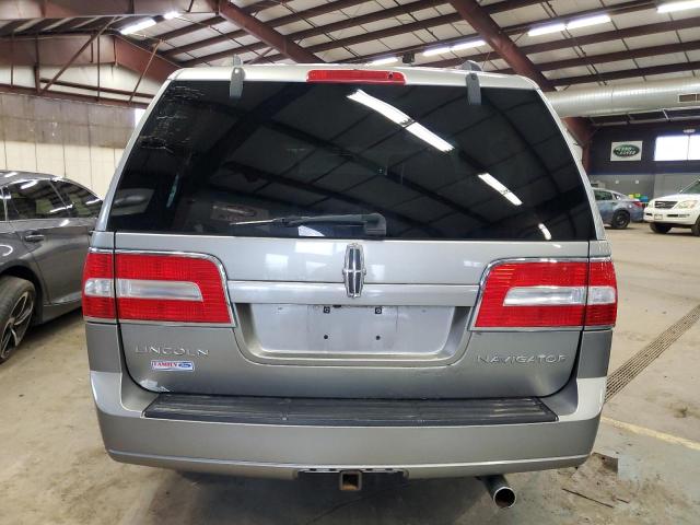 5LMFU28538LJ02129 - 2008 LINCOLN NAVIGATOR 银色 照片 6