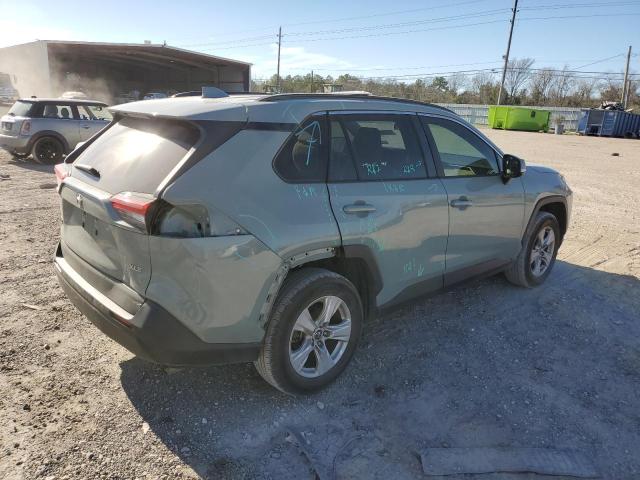 JTMW1RFV7KD501137 - 2019 TOYOTA RAV4 XLE GRAY photo 3