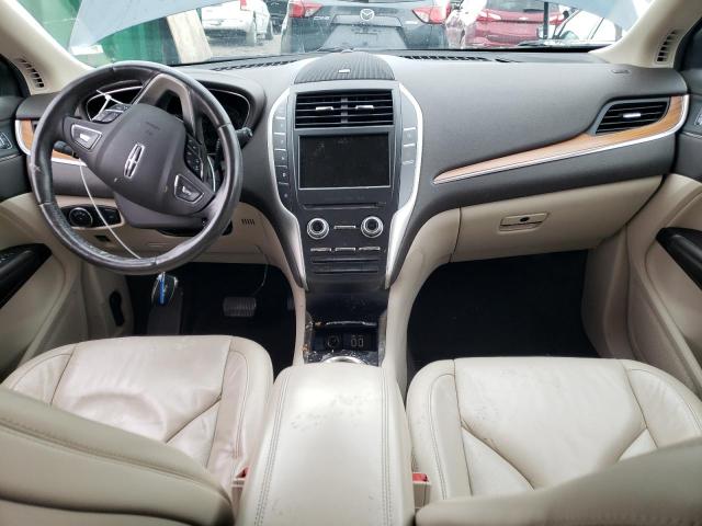 5LMCJ2D98HUL50388 - 2017 LINCOLN MKC SELECT ლურჯი ფოტო 8