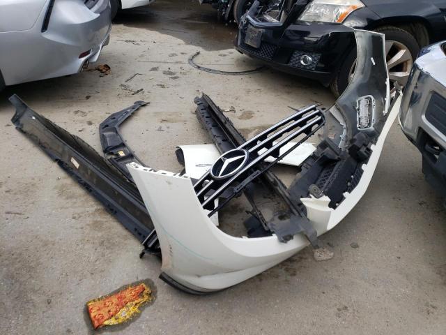 4JGDA5HB6CA052213 - 2012 MERCEDES-BENZ ML 350 4MATIC WHITE photo 12