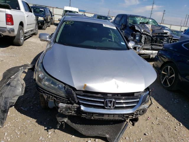 1HGCR3F8XFA030273 - 2015 HONDA ACCORD EXL SILVER photo 5