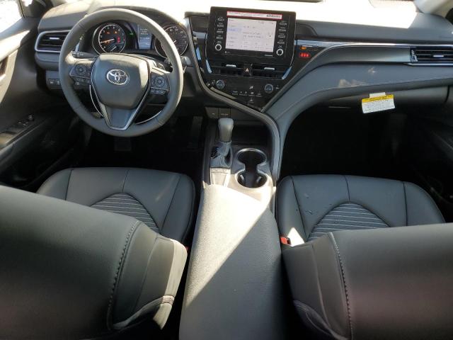 4T1G11AK1RU877129 - 2024 TOYOTA CAMRY SE NIGHT SHADE WHITE photo 8