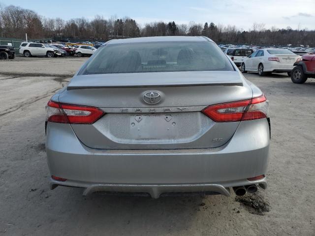 JTNB11HK4J3051627 - 2018 TOYOTA CAMRY L SILVER photo 6