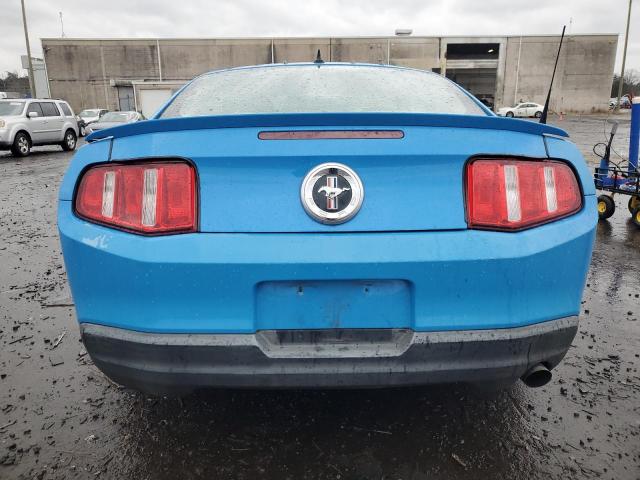 1ZVBP8AN1A5131016 - 2010 FORD MUSTANG BLUE photo 6