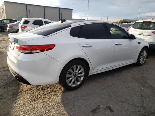 5XXGU4L31GG086332 - 2016 KIA OPTIMA EX WHITE photo 3