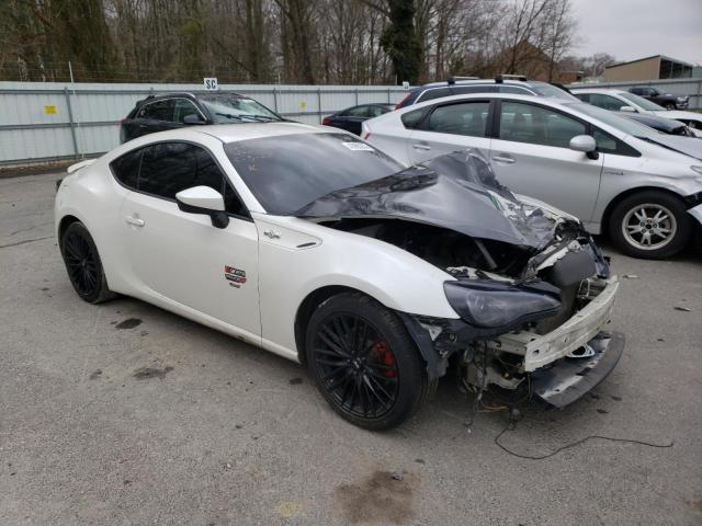 JF1ZNAA16D2718867 - 2013 TOYOTA SCION FR-S WHITE photo 4