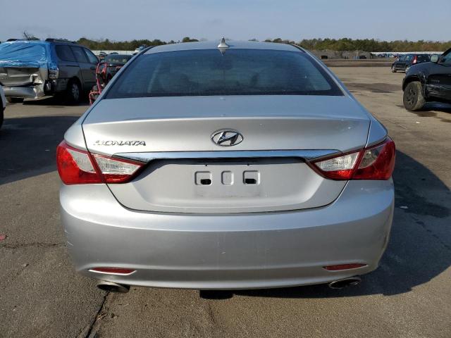 5NPEC4ACXBH053498 - 2011 HYUNDAI SONATA SE SILVER photo 6