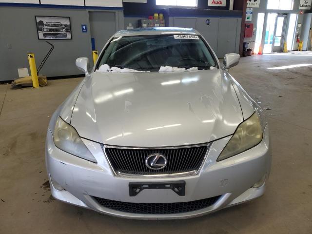 JTHCK262375014451 - 2007 LEXUS IS 250 SILVER photo 5