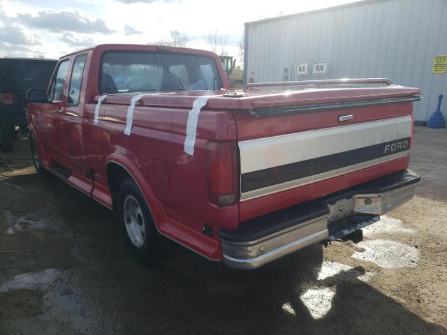 1FTEX15N6PKB10321 - 1993 FORD F150 RED photo 2