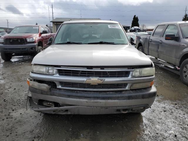 1GNEC16T44J114658 - 2004 CHEVROLET SUBURBAN C1500 SILVER photo 5