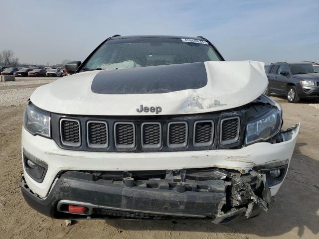 3C4NJDDB3KT752478 - 2019 JEEP COMPASS TRAILHAWK WHITE photo 5