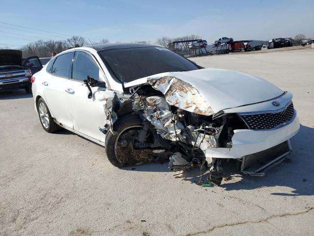 5XXGU4L31GG103050 - 2016 KIA OPTIMA EX WHITE photo 4