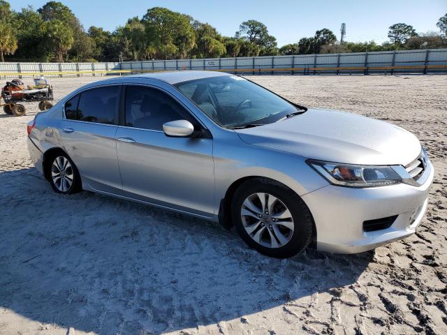 1HGCR2F36EA086983 - 2014 HONDA ACCORD LX SILVER photo 4