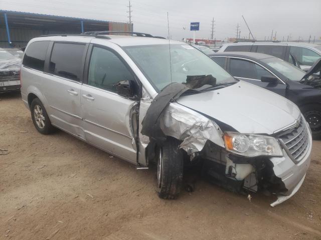 2A4RR5D15AR420965 - 2010 CHRYSLER TOWN & COU TOURING 银色 照片 4