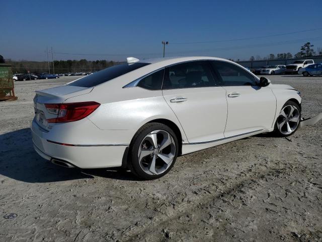 1HGCV2F92LA017334 - 2020 HONDA ACCORD TOURING WHITE photo 3