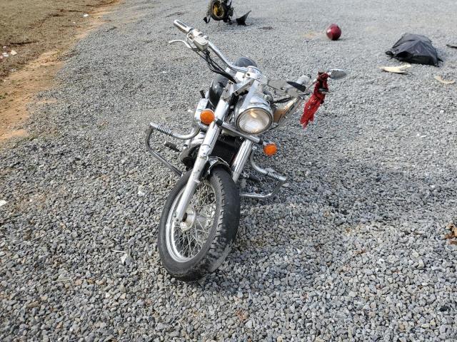 JH2RC44392M611156 - 2002 HONDA VT750 CDA 黑色 照片 2