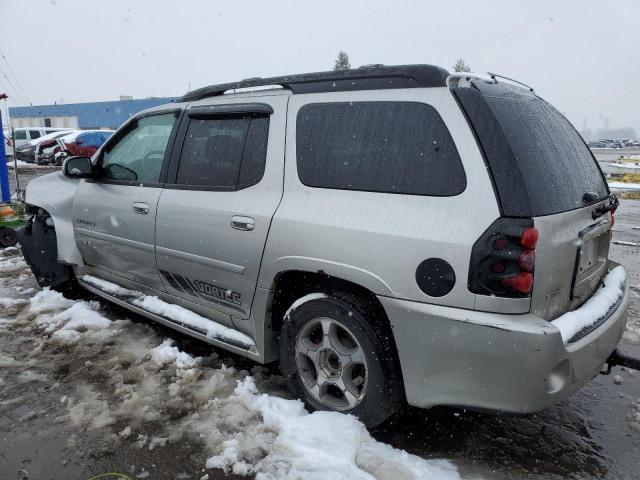 1GKET66MX66124233 - 2006 GMC ENVOY DENALI XL SILVER photo 2