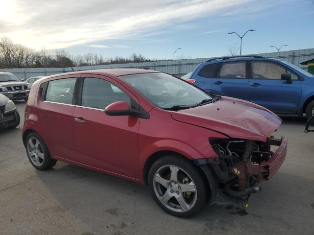 1G1JE6SB0D4212038 - 2013 CHEVROLET SONIC LTZ RED photo 4