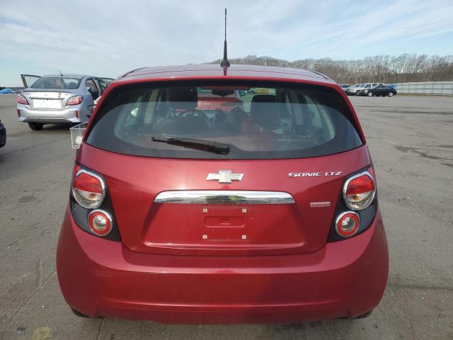 1G1JE6SB0D4212038 - 2013 CHEVROLET SONIC LTZ RED photo 6