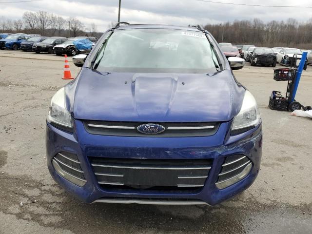 1FMCU0GXXFUA48896 - 2015 FORD ESCAPE SE BLUE photo 5