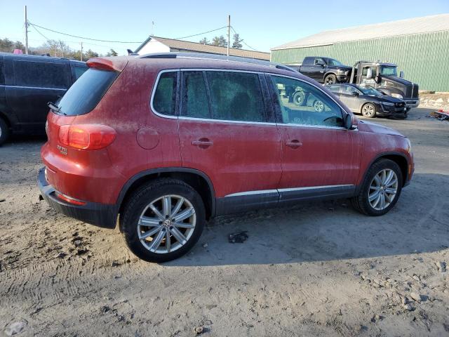 WVGBV7AX8CW004048 - 2012 VOLKSWAGEN TIGUAN S RED photo 3