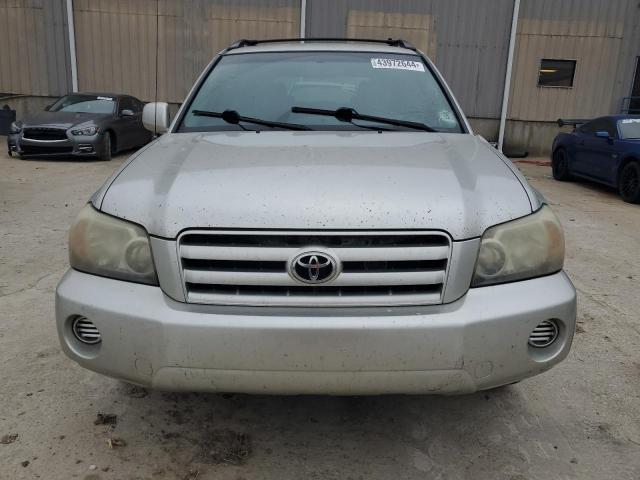 JTEGD21A660152097 - 2006 TOYOTA HIGHLANDER SILVER photo 5