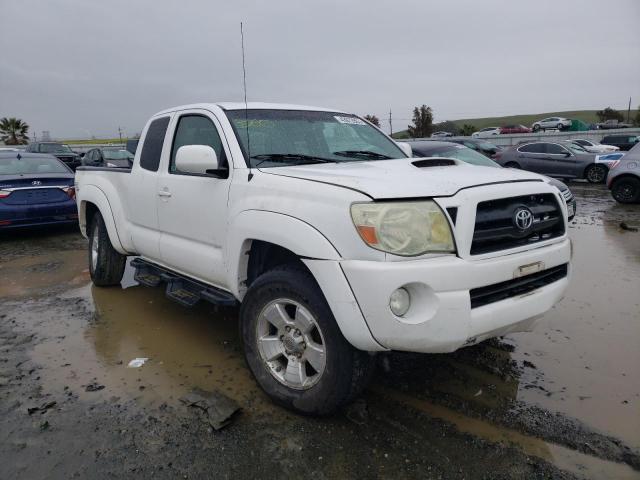 5TEUU42N27Z370768 - 2007 TOYOTA TACOMA ACCESS CAB WHITE photo 4