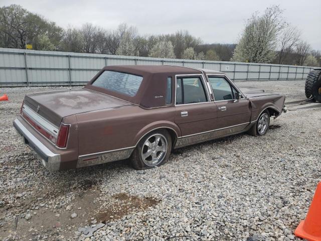 1LNBM82FXJY681196 - 1988 LINCOLN TOWN CAR SIGNATURE BROWN photo 3