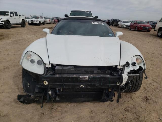 1G1YY36W085128187 - 2008 CHEVROLET CORVETTE WHITE photo 5