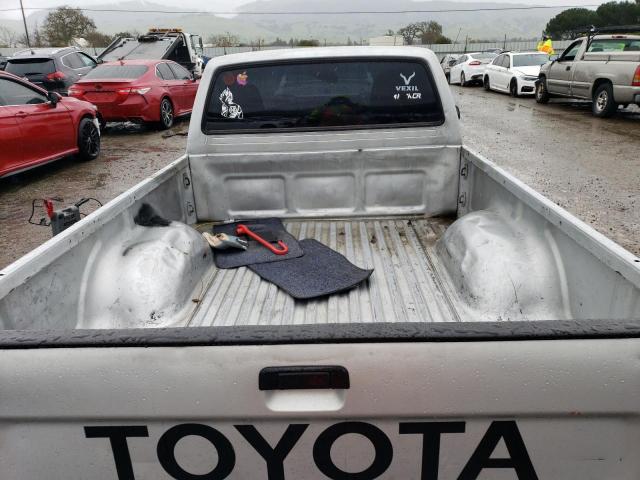 4TARN81A7NZ037107 - 1992 TOYOTA PICKUP 1/2 TON SHORT WHEELBASE STB SILVER photo 10