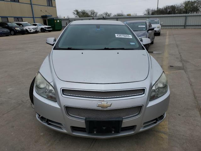 1G1ZK57709F236622 - 2009 CHEVROLET MALIBU LTZ ნაცრისფერი ფოტო 5