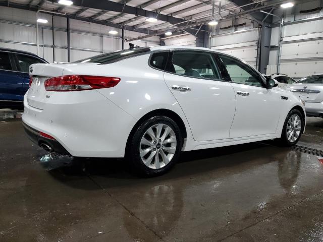 5XXGU4L3XGG112295 - 2016 KIA OPTIMA EX WHITE photo 3