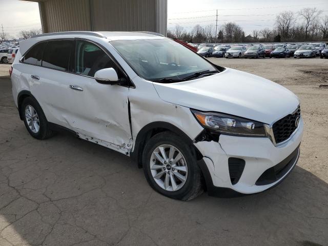 5XYPGDA34KG591540 - 2019 KIA SORENTO L WHITE photo 4