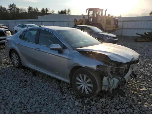 4T1B31HK8JU506032 - 2018 TOYOTA CAMRY LE SILVER photo 4