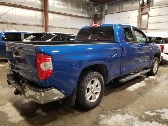 5TFUW5F14HX610919 - 2017 TOYOTA TUNDRA DOUBLE CAB SR/SR5 BLUE photo 3