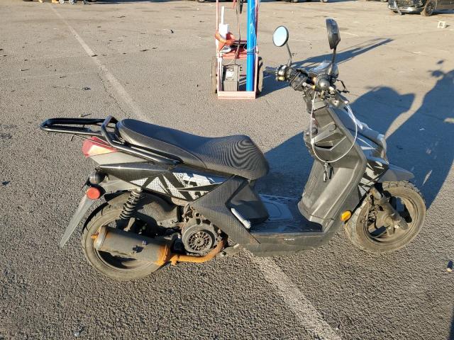 LYDY8TKH4P1500220 - 2023 YIBEN 8 SERIES BLACK photo 1