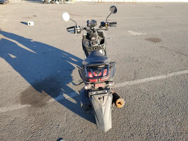 LYDY8TKH4P1500220 - 2023 YIBEN 8 SERIES BLACK photo 4