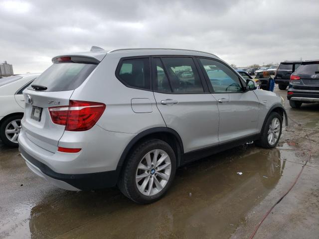 5UXWX9C3XH0T16600 - 2017 BMW X3 XDRIVE28I SILVER photo 3