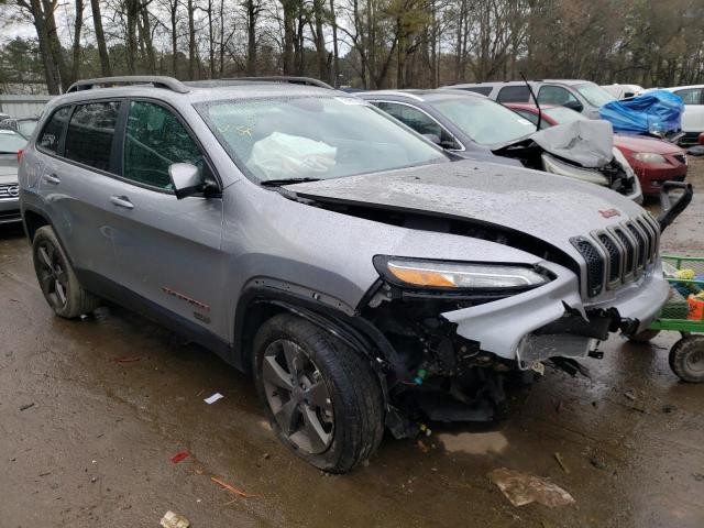 1C4PJLCS8GW264598 - 2016 JEEP CHEROKEE LATITUDE GRAY photo 4