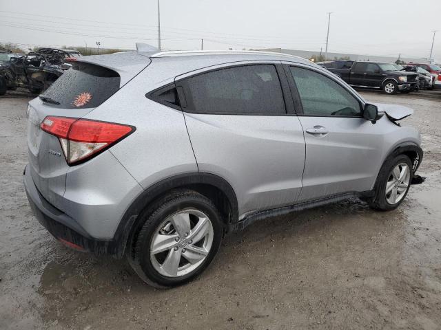 3CZRU6H50KM735764 - 2019 HONDA HR-V EX SILVER photo 3