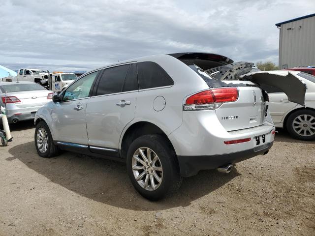 2LMDJ6JK5BBJ26938 - 2011 LINCOLN MKX SILVER photo 2