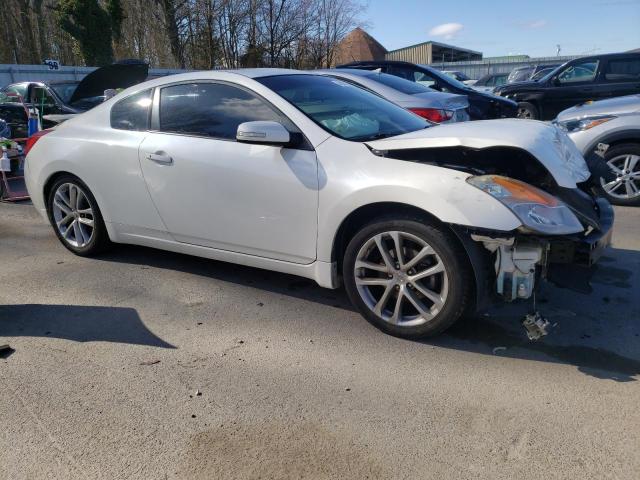 1N4BL24E09C190093 - 2009 NISSAN ALTIMA 3.5SE WHITE photo 4