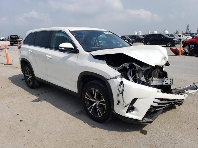 5TDZZRFH9KS303163 - 2019 TOYOTA HIGHLANDER LE WHITE photo 4