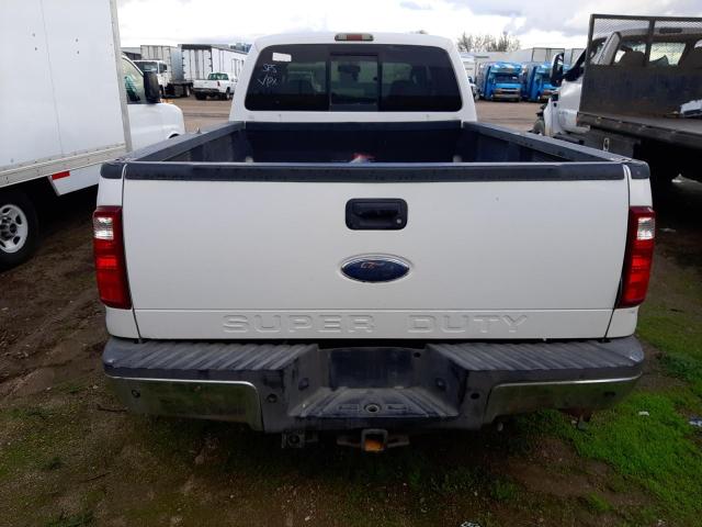 1FTWW33R28EA92621 - 2008 FORD F350 SUPER DUTY WHITE photo 6