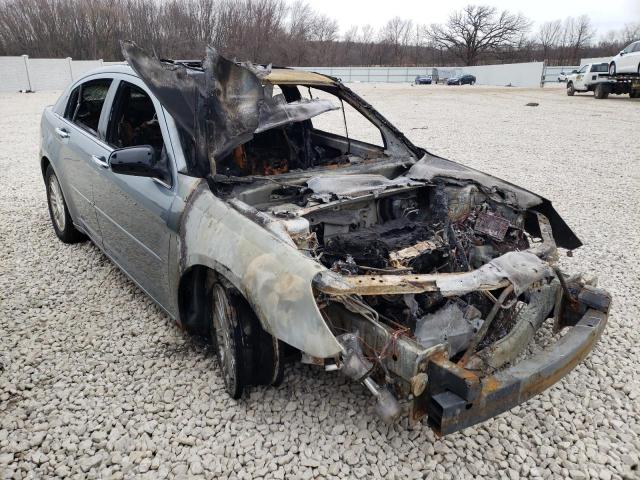 1C3LC66K38N139770 - 2008 CHRYSLER SEBRING LIMITED GRAY photo 4