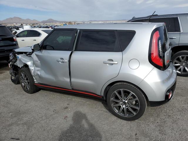 KNDJX3AA4K7663705 - 2019 KIA SOUL ! SILVER photo 2