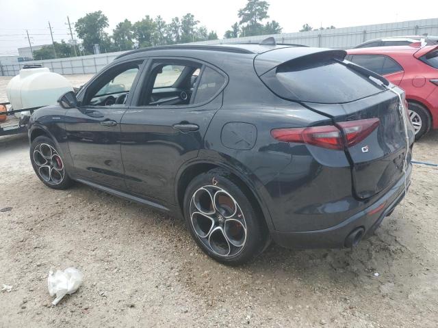 ZASPAKBN2N7D50042 - 2022 ALFA ROMEO STELVIO TI BLACK photo 2