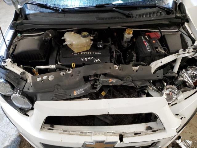 1G1JA6SH9G4111875 - 2016 CHEVROLET SONIC LS თეთრი ფოტო 11